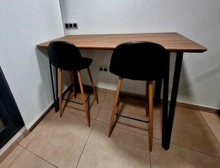 Mesa alta cocina madera y metal