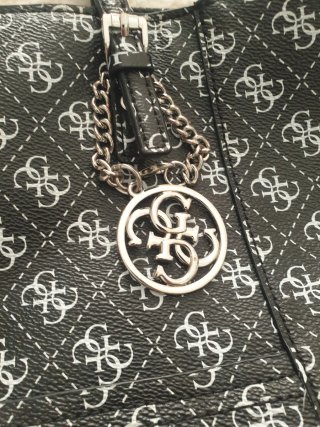 Tote bag Guess Monogram Nera e Bianca