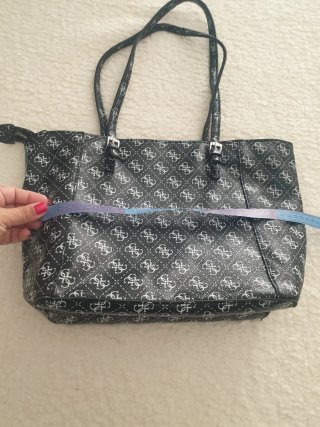 Tote bag Guess Monogram Nera e Bianca