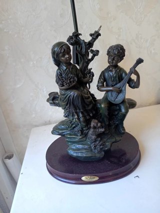 Lámpara de mesa vintage niños música
