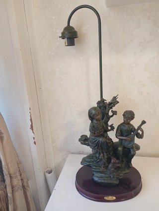Lámpara de mesa vintage niños música
