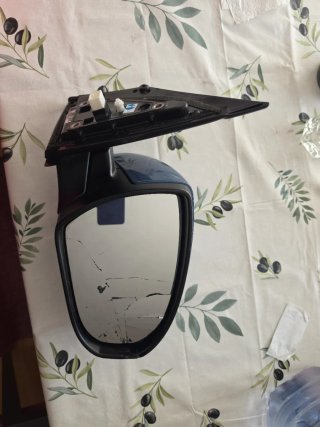 Retrovisor derecho coche
