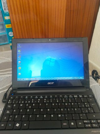 Acer Aspire One Portátil Windows 7 con