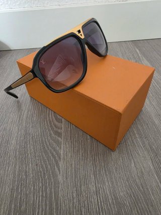 Gafas Louis Vuitton Negro/Dorado