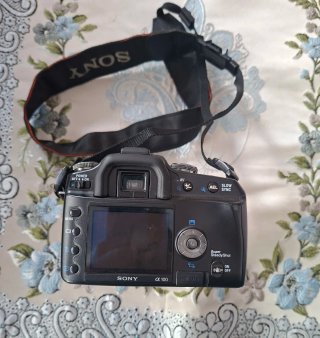 Fotocamera Sony Alpha-100