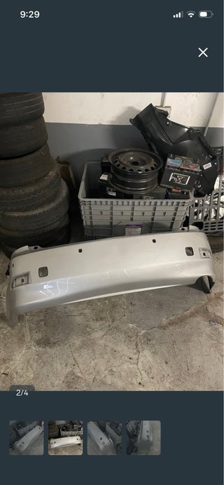 Parachoques trasero Lexus IS 220