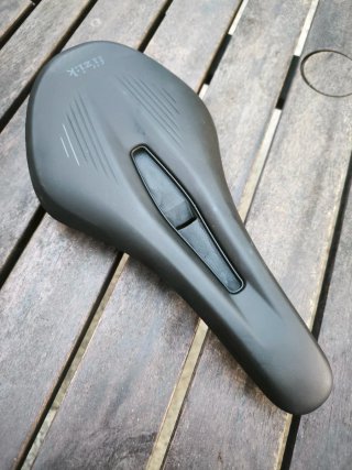 Sillín Fizik Vento Argo X5 140mm