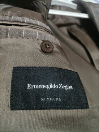 Americana Ermenegildo Zegna Talla 52