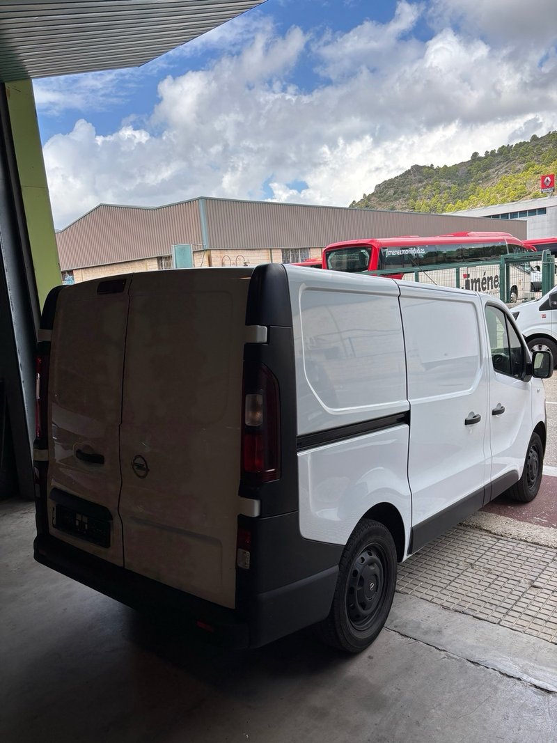 Opel Vivaro 2018, foto 4
