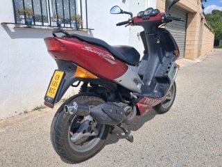 Peugeot 49 CC Scooter Rojo/Plateado