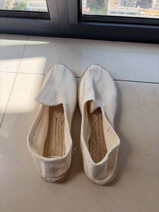Zapatillas de esparto blancas