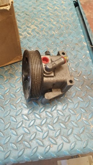 Bomba Dirección Asistida Ford Focus MK1 1.6