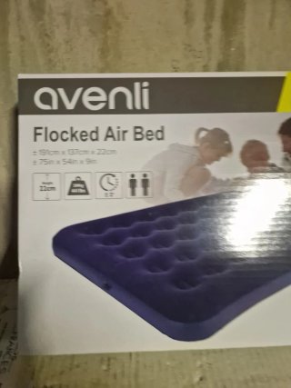 Colchoneta hinchable doble Avenli