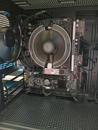 PC AMD Ryzen 5 Pro 4650G=i5 11500