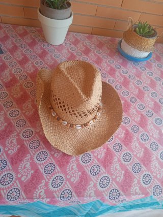 Gorro de playa de paja