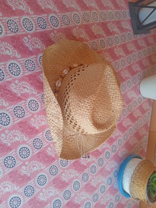 Gorro de playa de paja