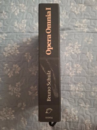 Relatos (Las tiendas de canela fina ; El sanato...