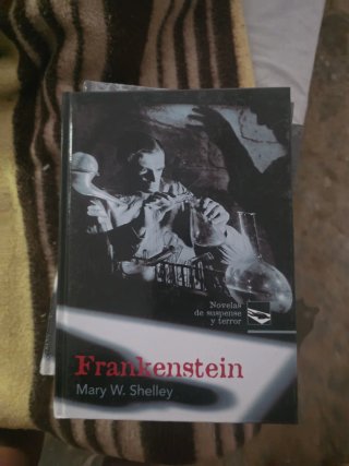 Novelas de suspense y terror: Frankenstein
