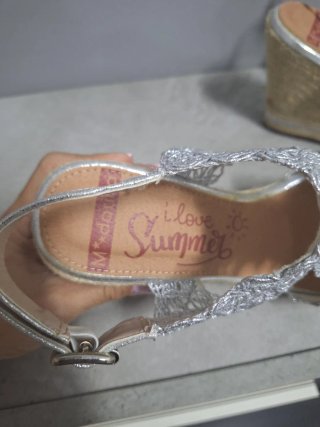 Sandalias cuña plateadas talla 39