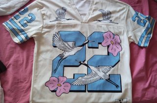 Camiseta béisbol/football americana crema x dibujo