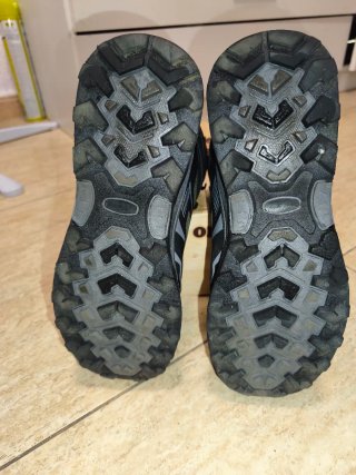 Botas trekking repelentes al agua de Hombre TEX
