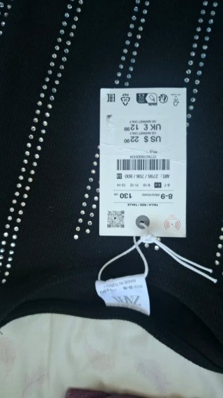 Top negro con brillos
