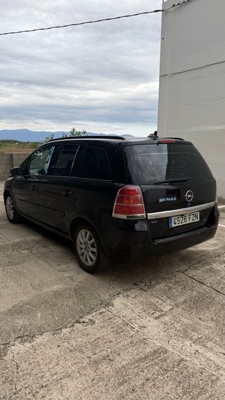 Opel Zafira Opel Zafira 1.9 CDTi 120 CV Enjoy