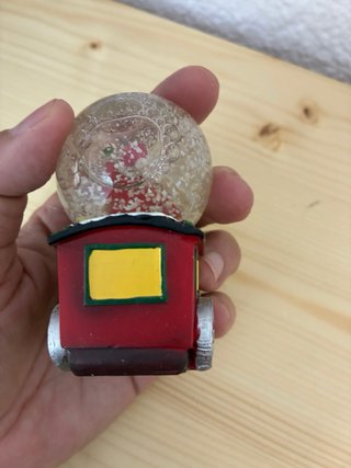 Bola de Navidad con tren y Papá Noel