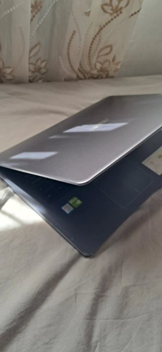 Portátil Asus VivoBook 5 Grigio/Argento