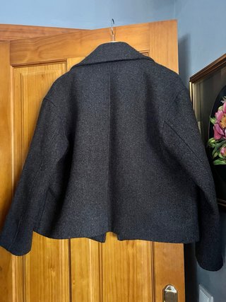 Zara Chaquetón Corto Gris