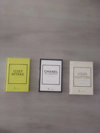 Tris libri Issey Miyake, Chanel, Louis Vuitton