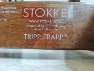 Trona Stokke Tripp Trapp  madera Roble