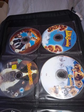 Estuche Vivanco y Lote Películas DVD Infantiles