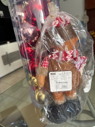 Bolas de Navidad y Muñeco Reno