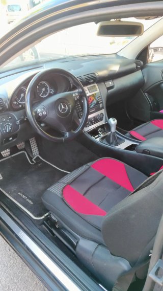 Mercedes-Benz Clase C 2005