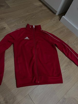Chaqueta deportiva Adidas roja