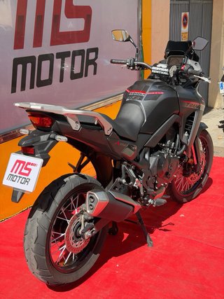 Honda Transalp 750 2023