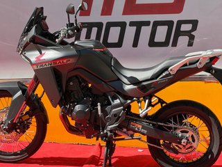 Honda Transalp 750 2023