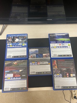 Lote Videojuegos PS4: F1 2021, FIFA 19, GTA V