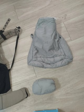 Mochila Portabebés y Reductor Mipies