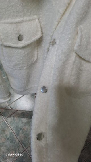 Chaqueta blanca de borreguito