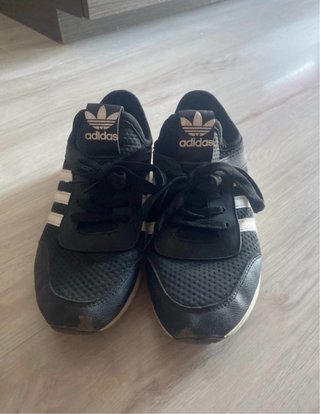 Botines adida Negros