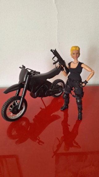 Figura custom Natalie