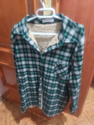 Camisa de mujer forrada cuadros verde y blanco