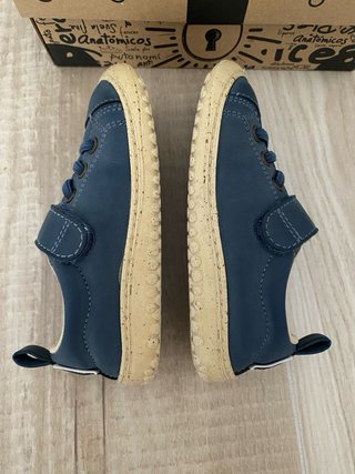 Zapato Feroz Rocker Talla 27 Azul