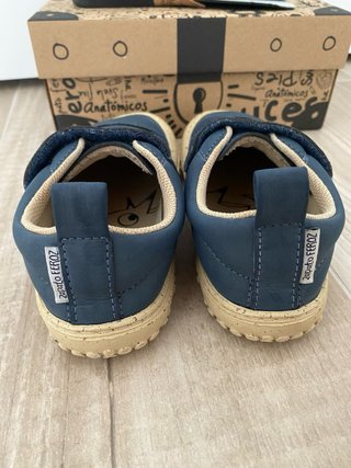 Zapato Feroz Rocker Talla 27 Azul