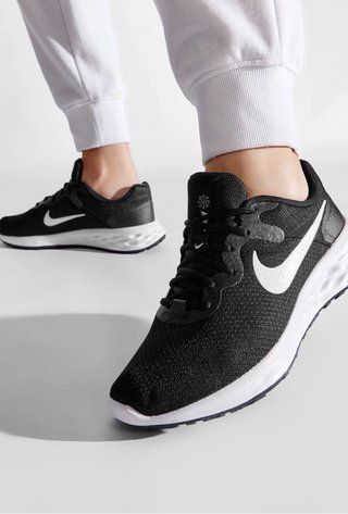 Zapatillas Nike Revolution 6 NN Negro/Blanco