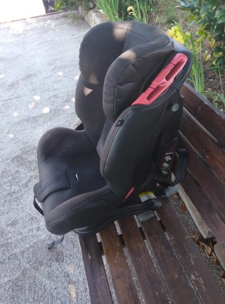 Silla de coche para niños negra