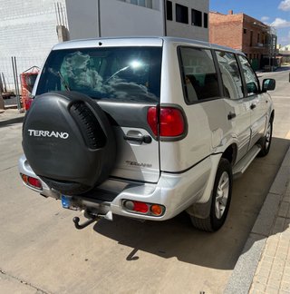 NISSAN TERRANO