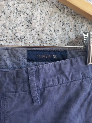Conjunto Camisa Blanca y Pantalón Gris Talla XL